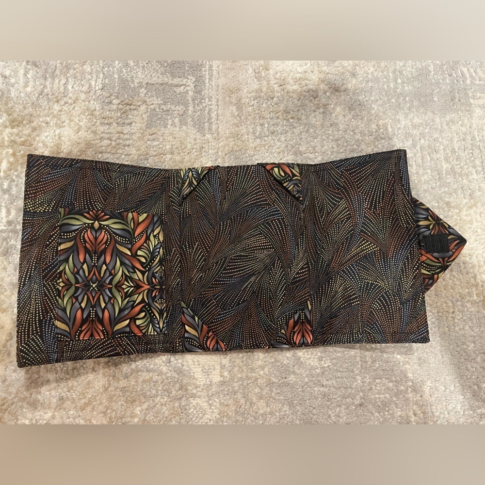 Kindle, IPad or Screen Holder, Velcro Closer, Inside Pocket Travel